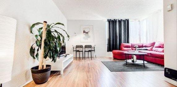 1BD | Mt-Royal View | Furn+Utils Incl | Flex Term Stay - Photo 2