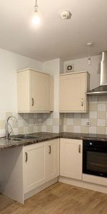 North Parade, FROME - Photo 3