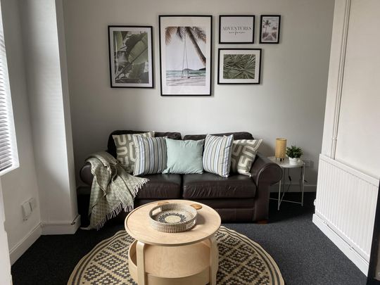 83 Macklin Street - Photo 1