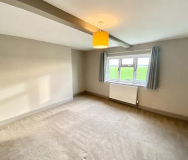 5 bedroom House To Let - Photo 3