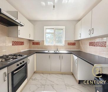 2 bedroom maisonette to rent - Photo 4