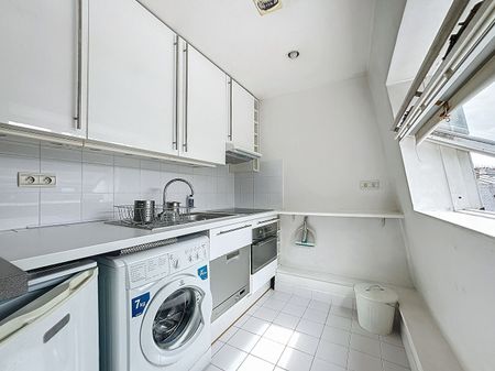 Apartment - Photo 2