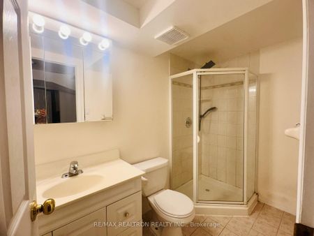 For Lease - 16 Foxglove Court Unit# Bsmt, Markham, Ontario - Photo 3