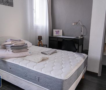 Location Appartement 4 pièces 73m² AVIGNON 84000 - Photo 5