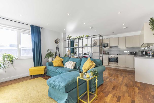 Sesame Apartments, Battersea, SW11, London - Photo 1