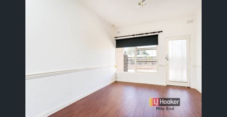 Low Maintenance Spacious Unit - Photo 5