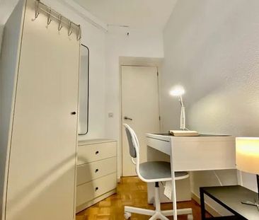 Calle de Lagasca, Madrid, Community of Madrid 28006 - Photo 5