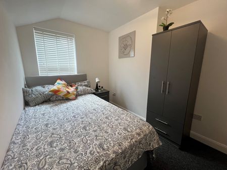 1 bedroom house share to rent - Photo 2