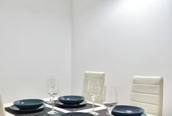 Calle de la Liberación, Madrid, Community of Madrid 28033