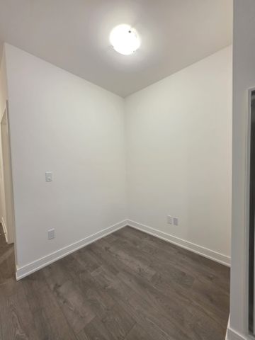 For Lease - 705 Davis Drive Unit# 312, Newmarket, Ontario - Photo 4