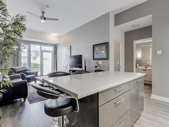 For Lease - 303 Broward Way Unit# 93, Innisfil, Ontario - Photo 1