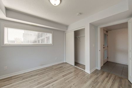 For Lease - 2 Cove Court Unit# 208, Collingwood, Ontario - Photo 4