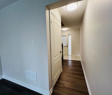 For Lease - 83 Roy Grove Way, Markham, Ontario - Photo 5