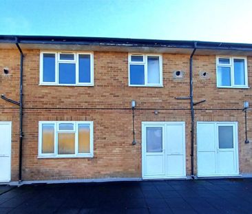 2 bedroom maisonette to rent - Photo 3