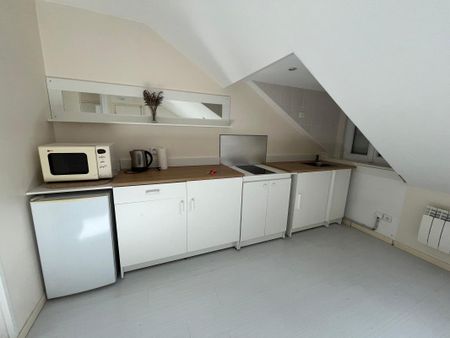Location Appartement 3 pièces 68m² COULOMMIERS 77120 - Photo 4
