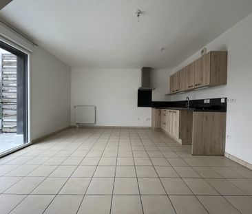 Location Appartement 2 pièces 46m² HONFLEUR 14600 - Photo 2