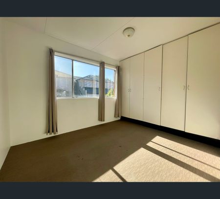 9/132 Pashen Street, Morningside, Qld 4170 - Photo 4