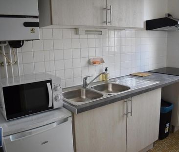 Location Appartement 1 pièce 24m² BRIVE LA GAILLARDE 19100 - Photo 5