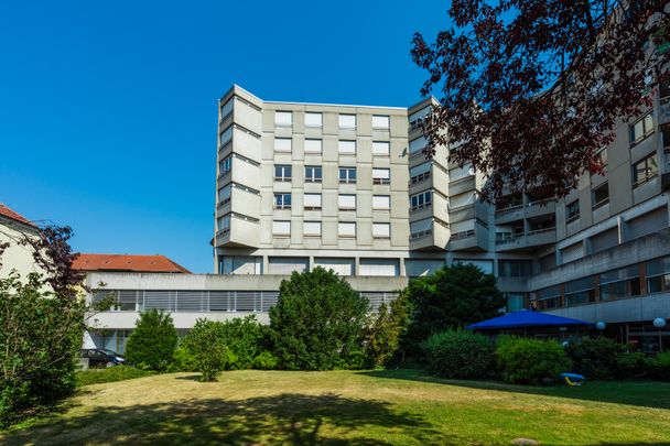 Wunderschöne Wohnung im Zentrum von Biel! - Photo 1