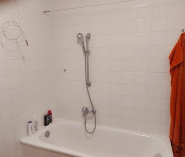 Ruhige 2-Zimmer Wohnung mit Balkon und Lift - Foto 3