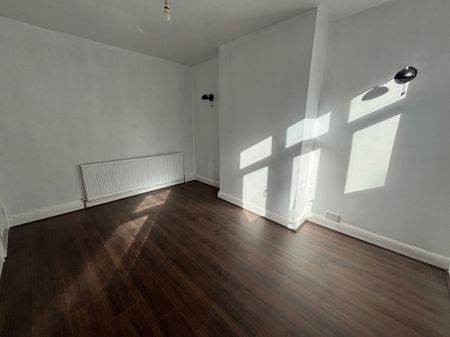 Norman Road, Smethwick - Photo 4