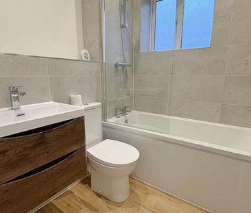 2 bedroom terraced house to rent - Photo 6