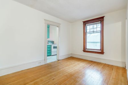 For Lease - 180 Queens Drive Unit# 2A, Toronto, Ontario - Photo 2