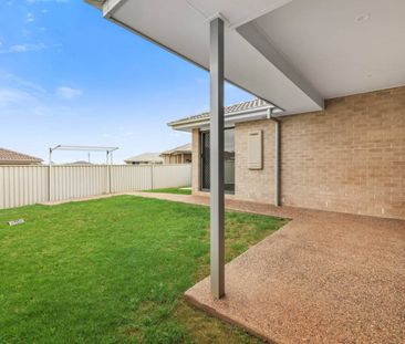 DUPLEX IN OXLEY VALE - Photo 5