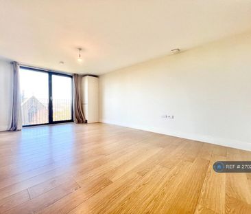 1 bedroom flat to rent - Photo 2