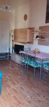 Monolocale arredato - Photo 1