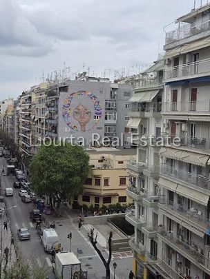 Διαμέρισμα για ενοικίαση Πλατεία Ναυαρίνου (Κέντρο Θεσσαλονίκης) - Photo 1
