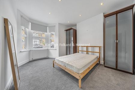 2 bedroom maisonette to rent - Photo 4