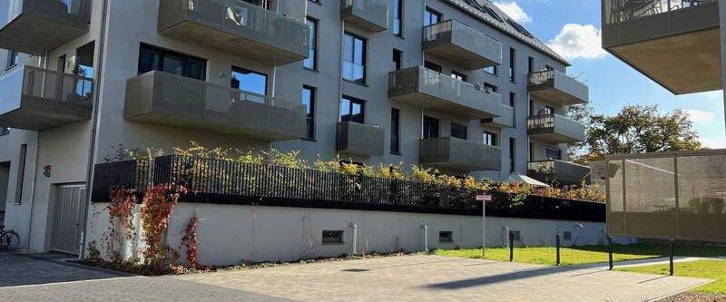 Erstbezug- traumhafte 3- Zi/Whg/Erstbezug/Gartenanteil/ Terrasse/ EBK - Photo 1