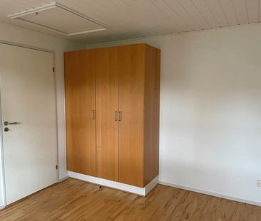 Dejlig 2-værelses lejlighed i skønne områder - Foto 3