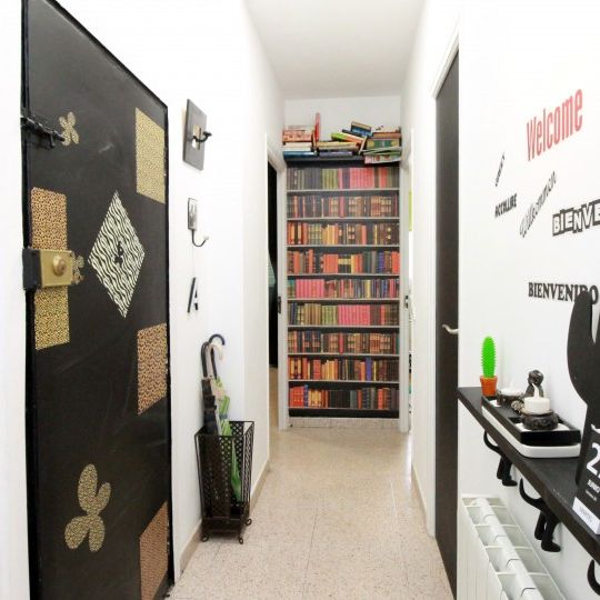 barcelona, Catalonia 08001 - Photo 1