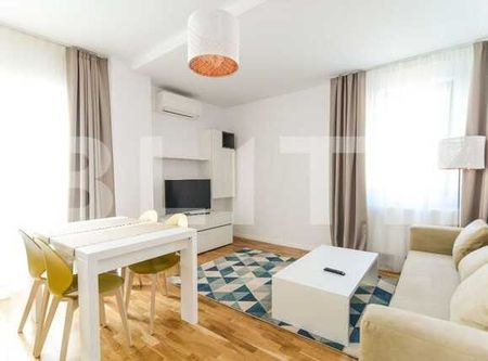 Apartament 3 camere, 70 mp, mobilat lux, zona Park Lake - Fotografie 3