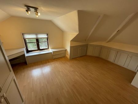 3 bedroom maisonette to rent - Photo 2
