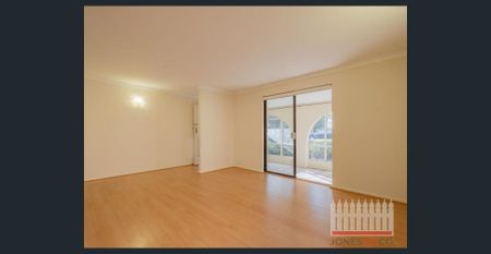 Move-In Ready Home in Bayswater - Photo 5