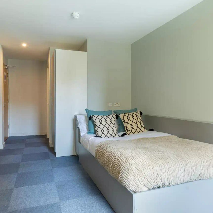 Gold En Suite - Photo 1