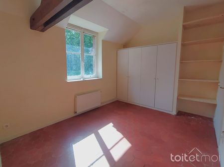 Location Maison 6 pièces 121m² ST REMY LES CHEVREUSE 78470 - Photo 2