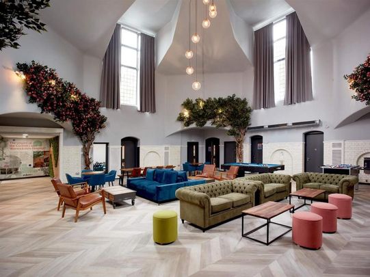 Studio to rent - Photo 1