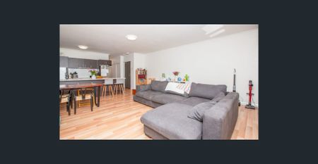 LOVELY LAWSON - 2x2 Apartment - Photo 3