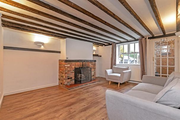 2 bedroom terraced house to rent - Photo 1