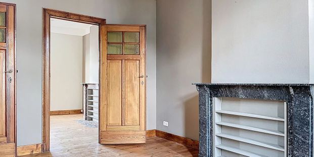 Woning te huur in Ukkel voor € 3.300 met 5 slaapkamers - Photo 1