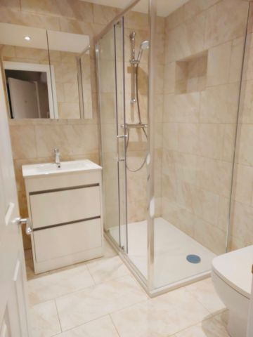 1 Bed Flat, Wellington Court, SW11 - Photo 3