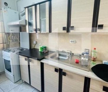 Garoniera, 30mp, parcare, etaj intermediar, zona Cetatii - Fotografie 3