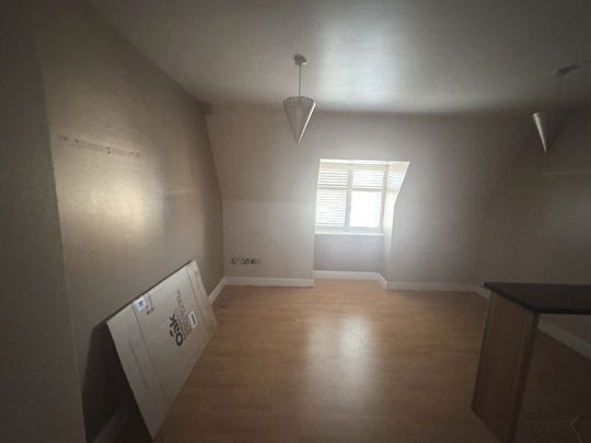 1 Bed Flat, Brighton Road, CR2 - Photo 1