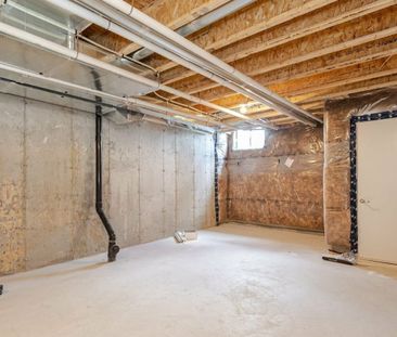 For Lease - 2594 Castlegate Crossing, Pickering, Ontario - Photo 6