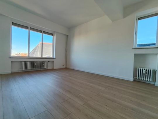 Appartement te huur - Foto 1