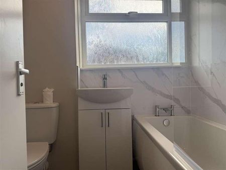 Constable Avenue, Clacton-on-sea, CO16 - Photo 5